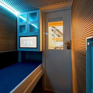 Resting Pods - Zzzleepandgo Wien Airport Kapselhotell
