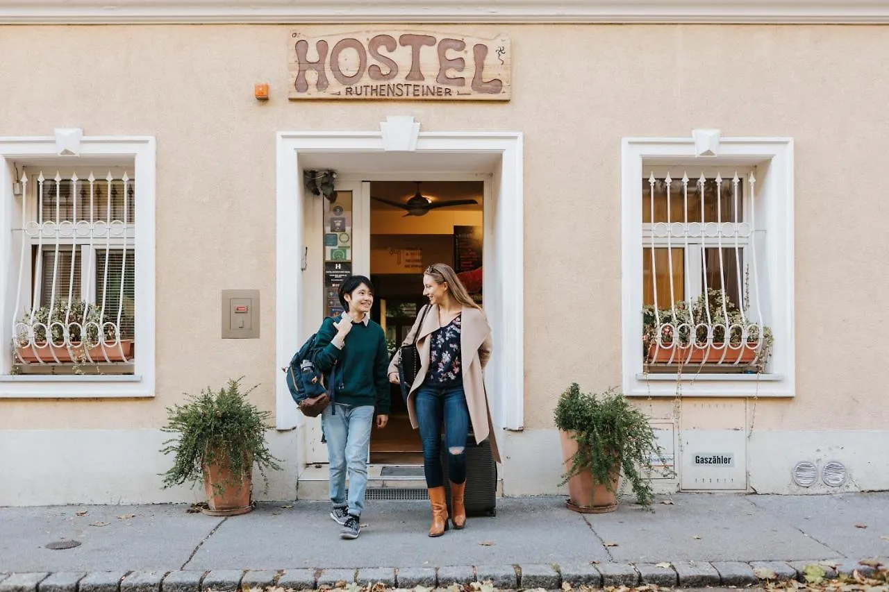 Vienna Hostel Ruthensteiner 0*,